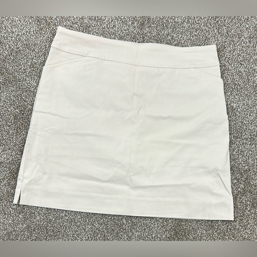 NWT Beige Skort Skirt by Coral Bay PM Rayon, Nylon, and Spandex Comfortable